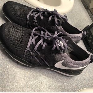 Nike Free’s Focus Flyknit Tennis shoes!